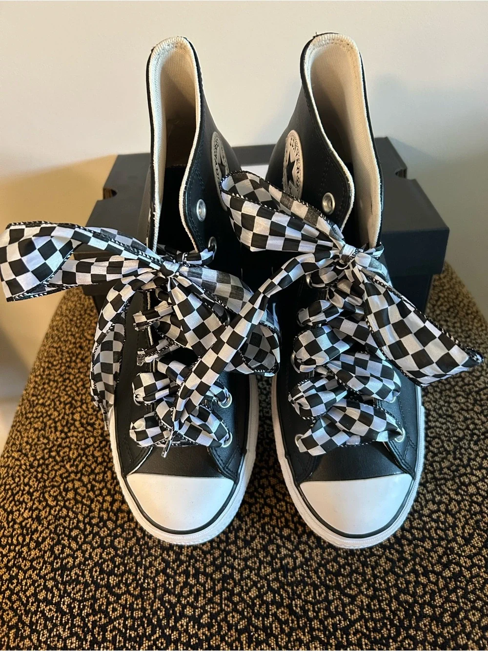 EUC Converse Leather Black High-Top Platform w Bonus Checkerboard Ribbon Laces